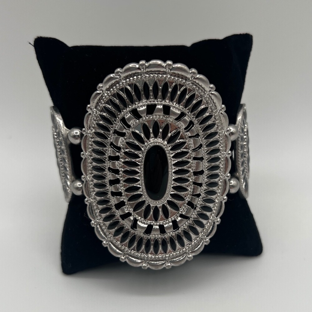Silver Tone Filigree Stretch Cuff Bracelet Black Cabochon Boho Statement Jewelry